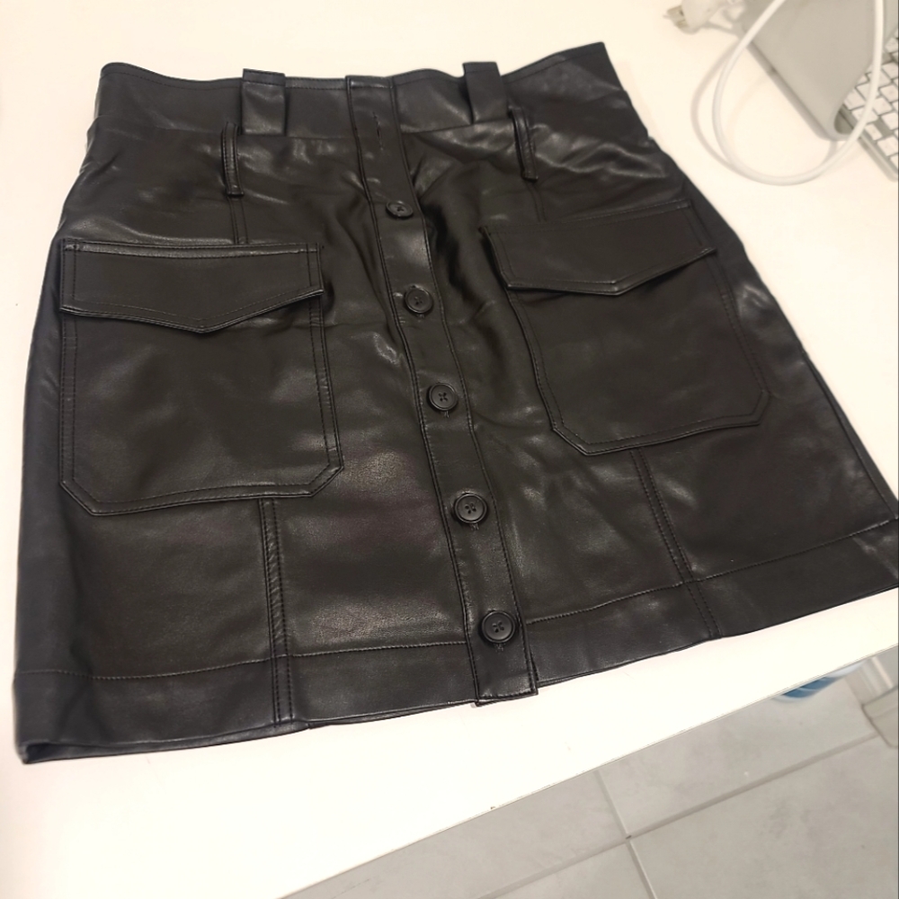Banana Republic faux leather vegan leather skirt - Picture 1 of 5